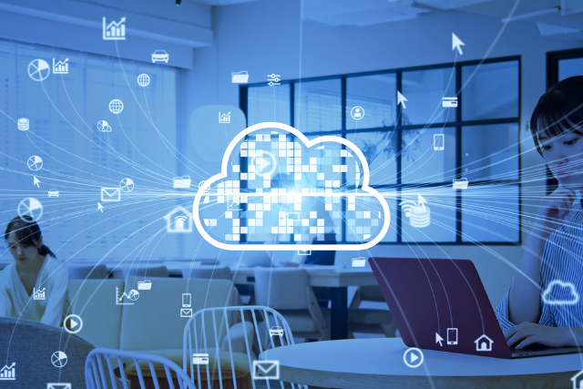 SaaS vs On-Premise deployment speed comparison
